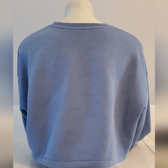 Cropped Sweater - Picture 4 of 6